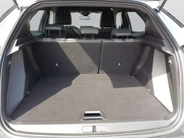Peugeot 2008 view 7