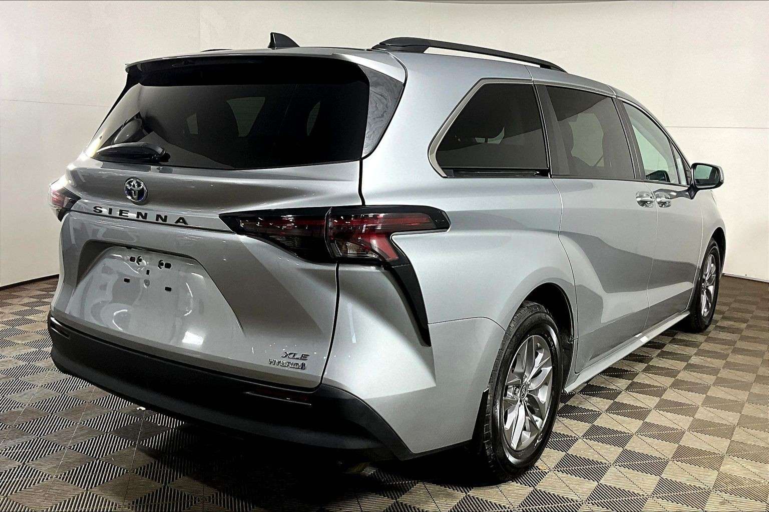 used 2024 Toyota Sienna car, priced at $47,998