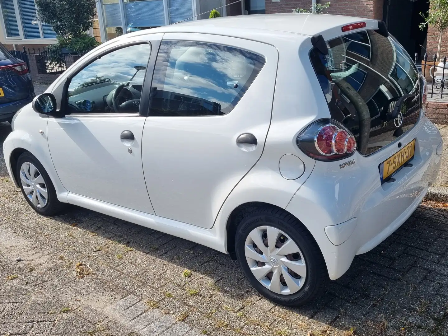 Toyota Aygo Wit - 2
