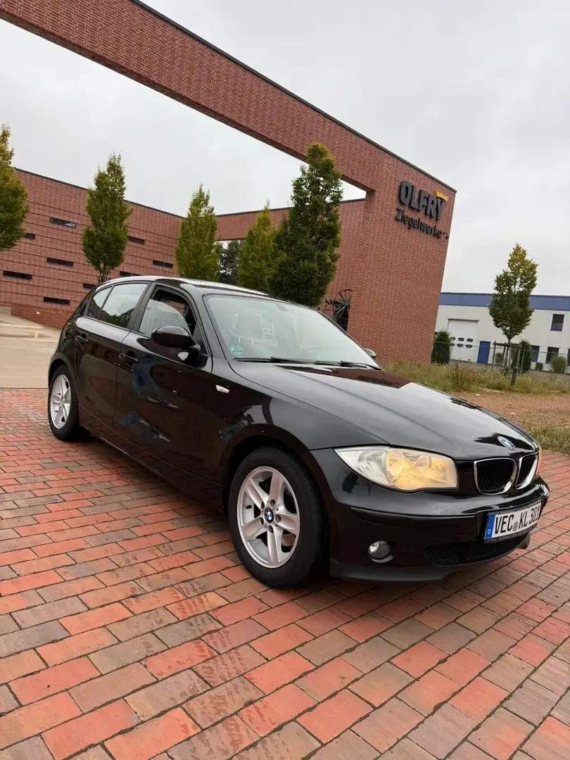 BMW 120 120i - 1