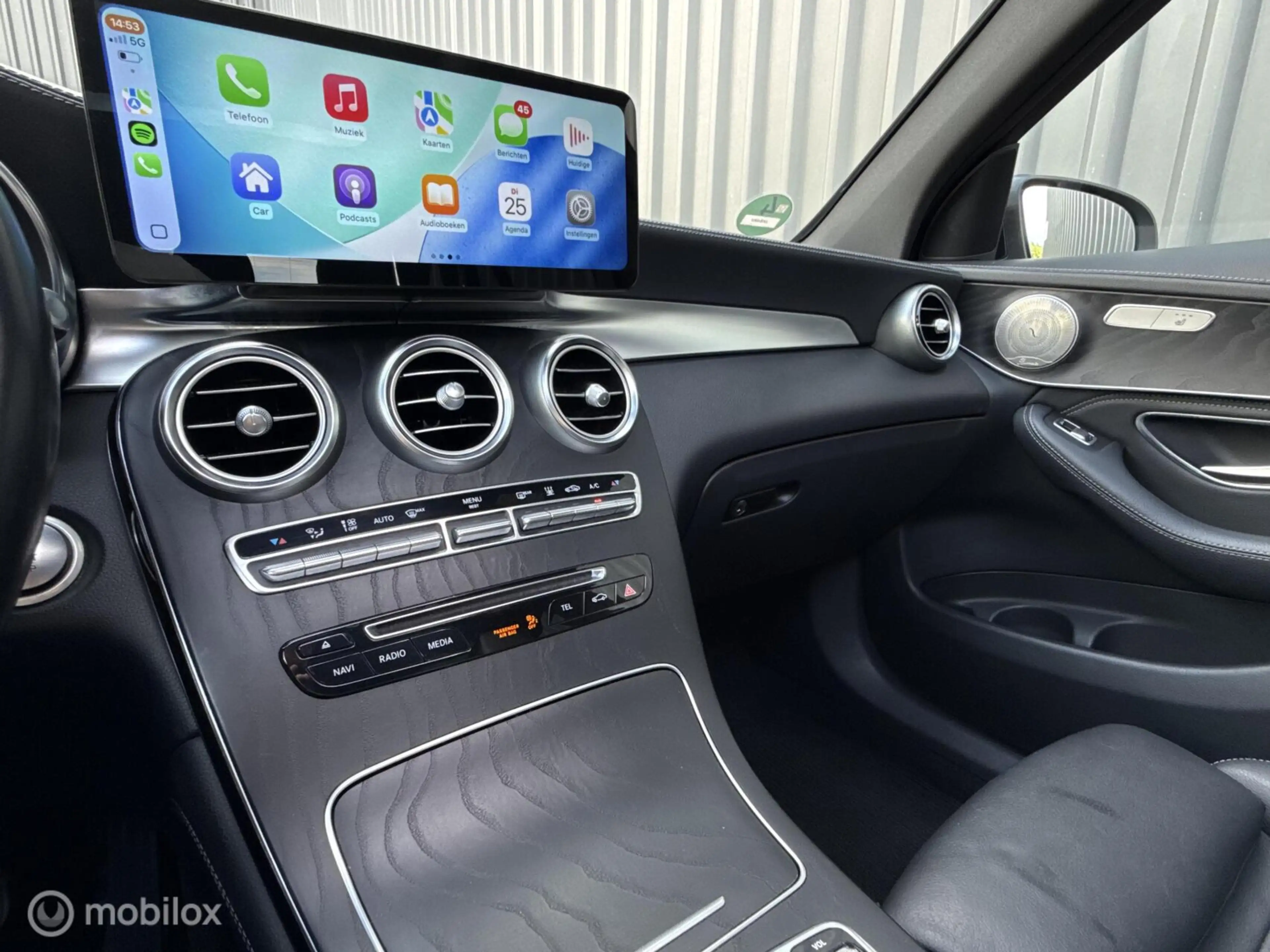 Mercedes-Benz GLC 350 350e 4MATIC Prestige Panorama Cruise Led 360 Camer — photo 12