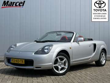 1.8-16v VVT-i Cabrio Uniek 44672 KM Rood Interieur