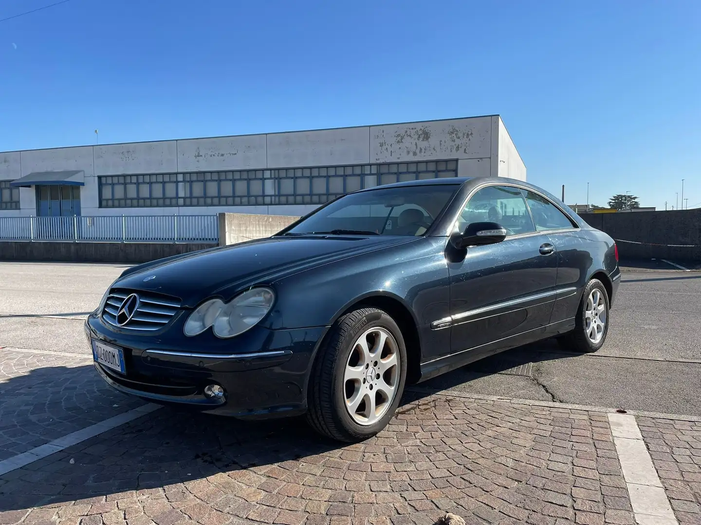 Mercedes-Benz CLK 270 CLK Coupe - C209 Coupe cdi Elegance Schwarz - 1