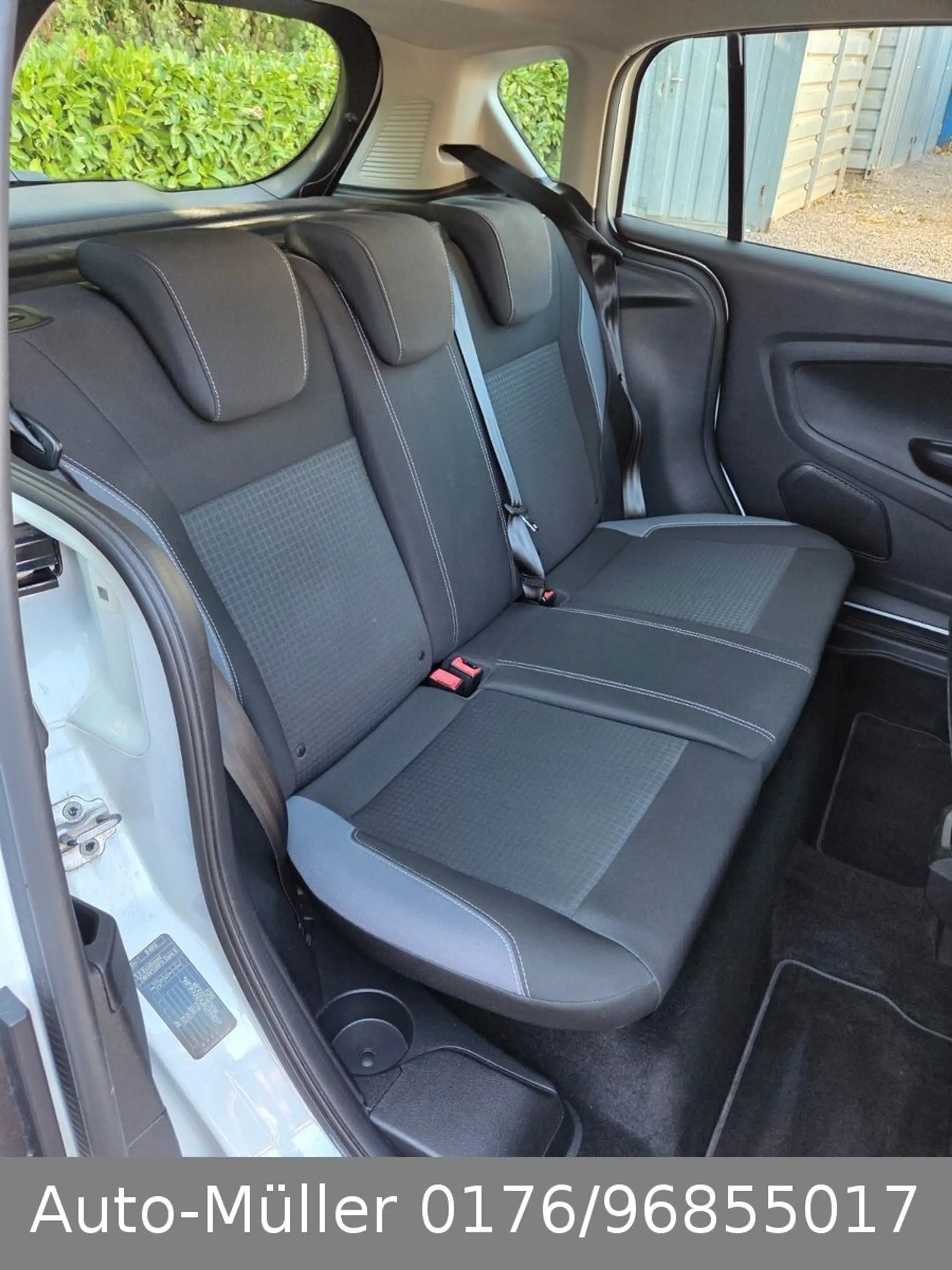 Ford B-Max B-MAX Sync Edition — photo 12
