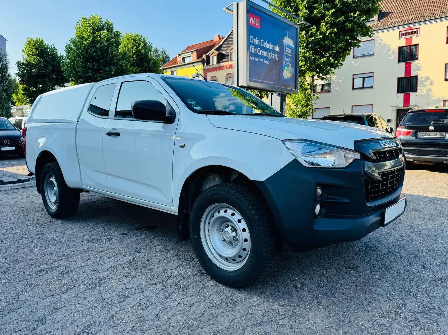 Isuzu D-Max Space Cab 4WD Hardtop Klima Tempomat AHK Weiß - 1