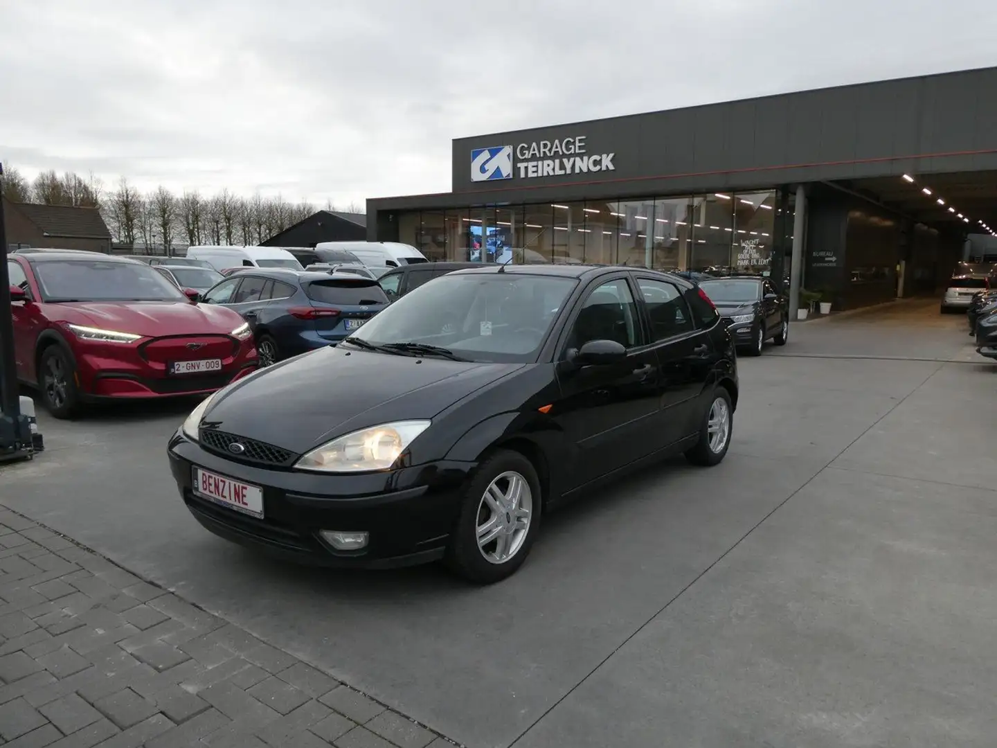 Ford Focus 1.6 i benzine 100pk 5d Trekhaak garantie (31458) Noir - 2