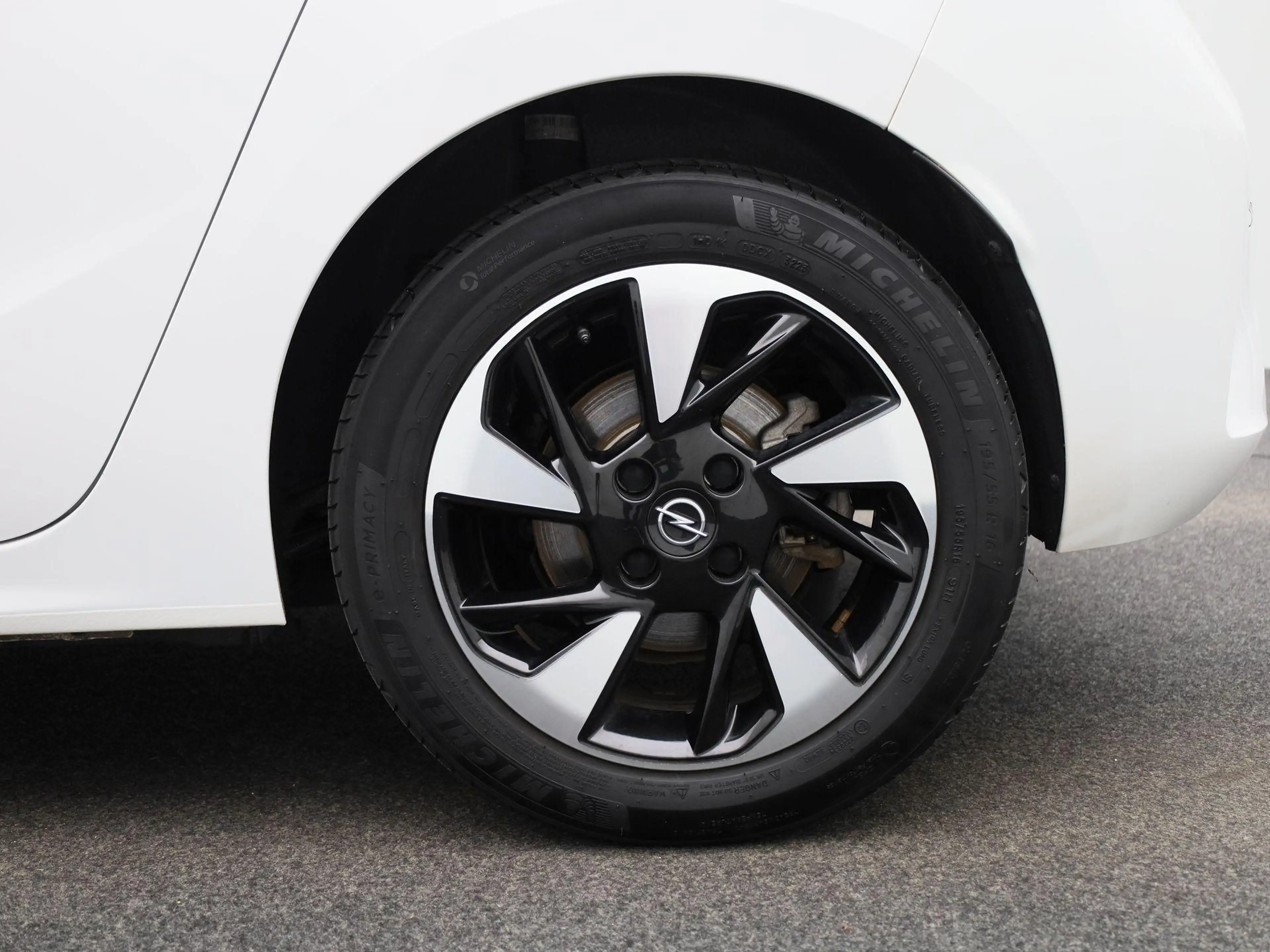 Opel Corsa-e GS Line 50 kWh | 1e-Eig. | SoH 87,5 % |  3-Fase | — photo 14