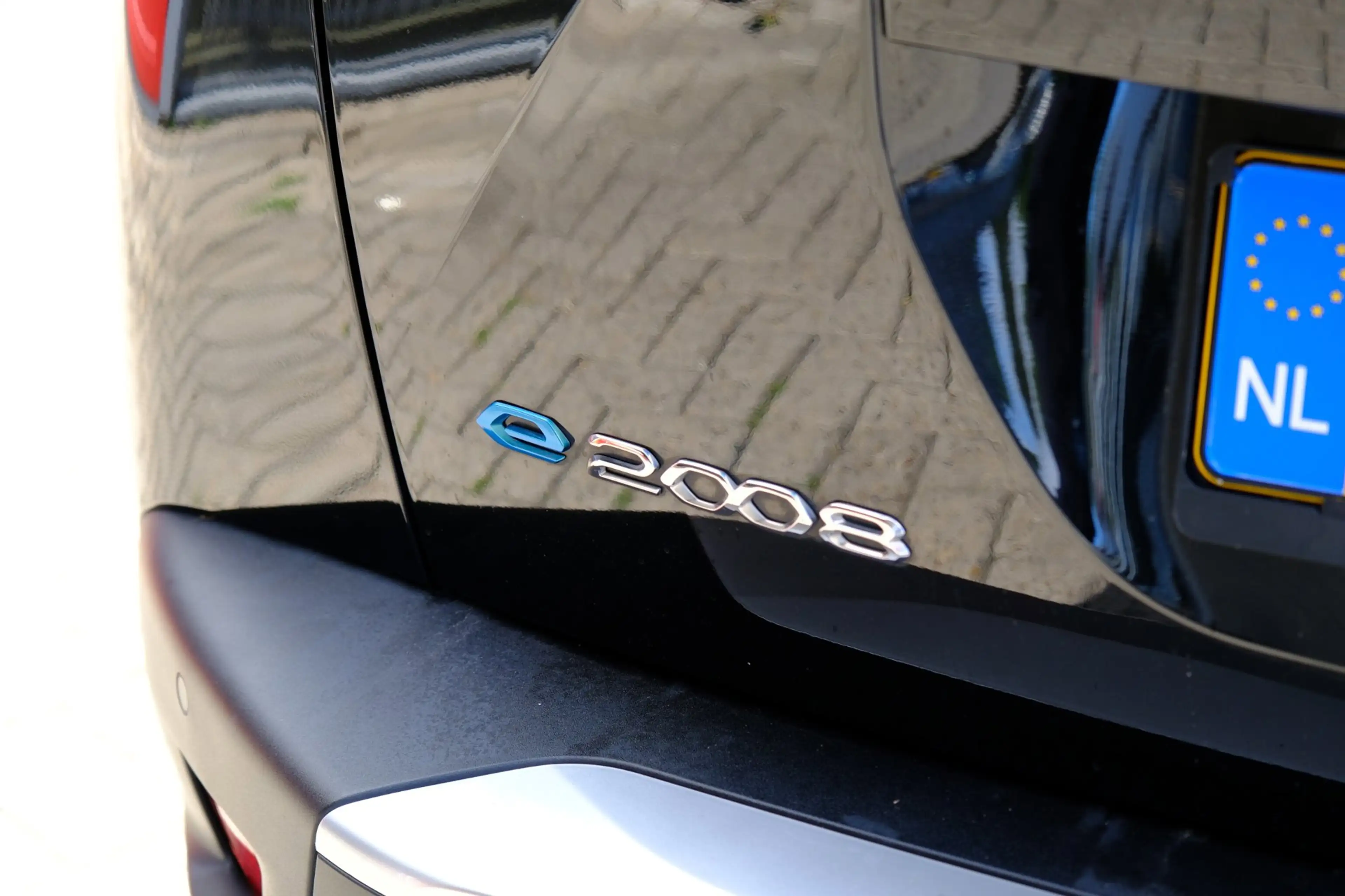 Peugeot e-2008 EV GT 50 kWh Aut. Navi|i-Cockpit|Half Leder|Cam|LM — photo 23