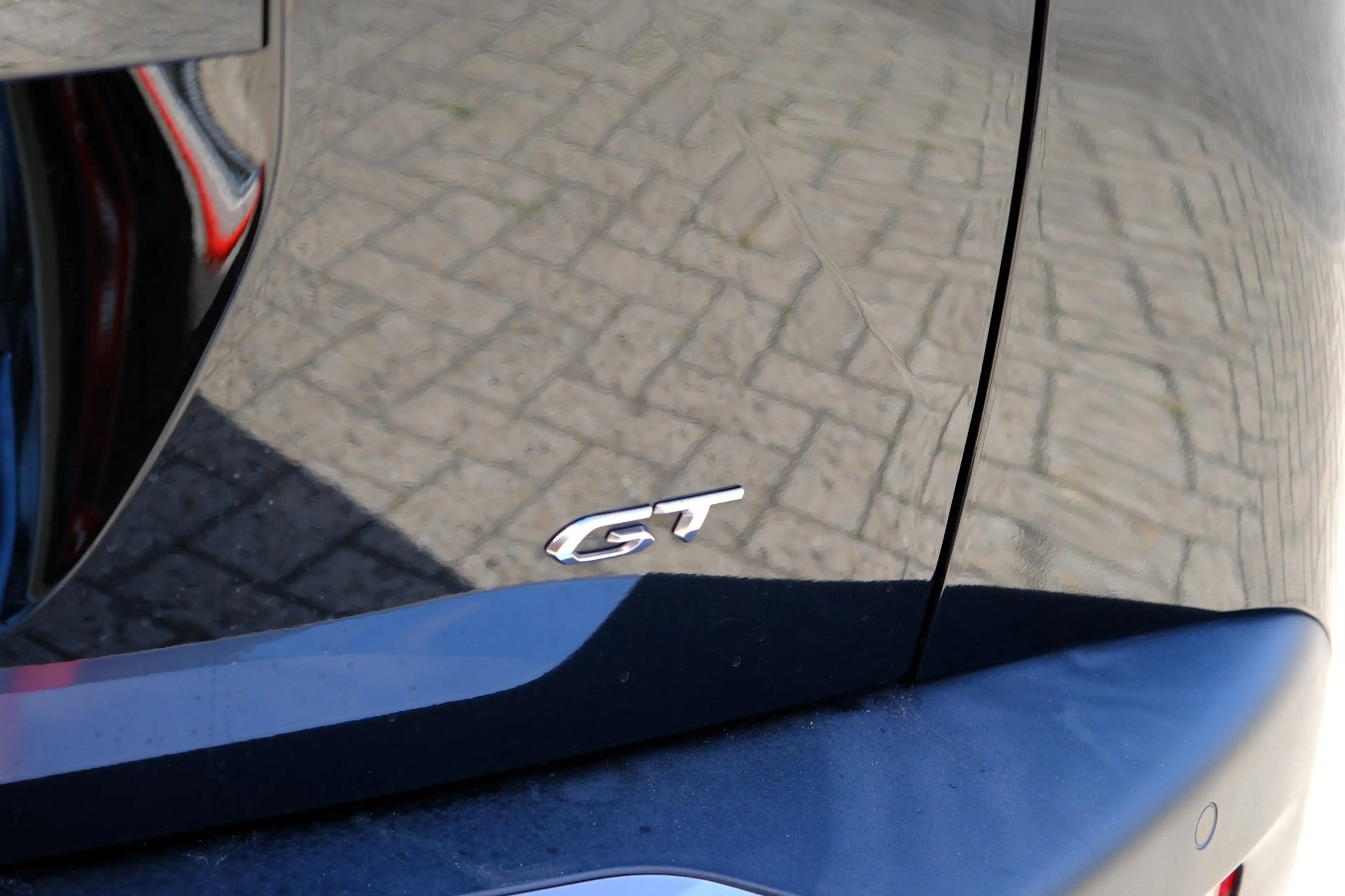 Peugeot e-2008 EV GT 50 kWh Aut. Navi|i-Cockpit|Half Leder|Cam|LM — photo 25
