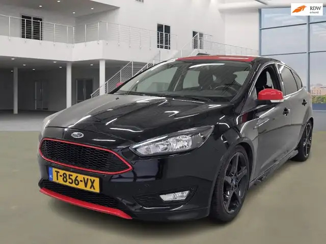 Ford Focus 1.5 Red Edition|LED|NAVI|PSENSOR|6BAK|STUURVERW|ST