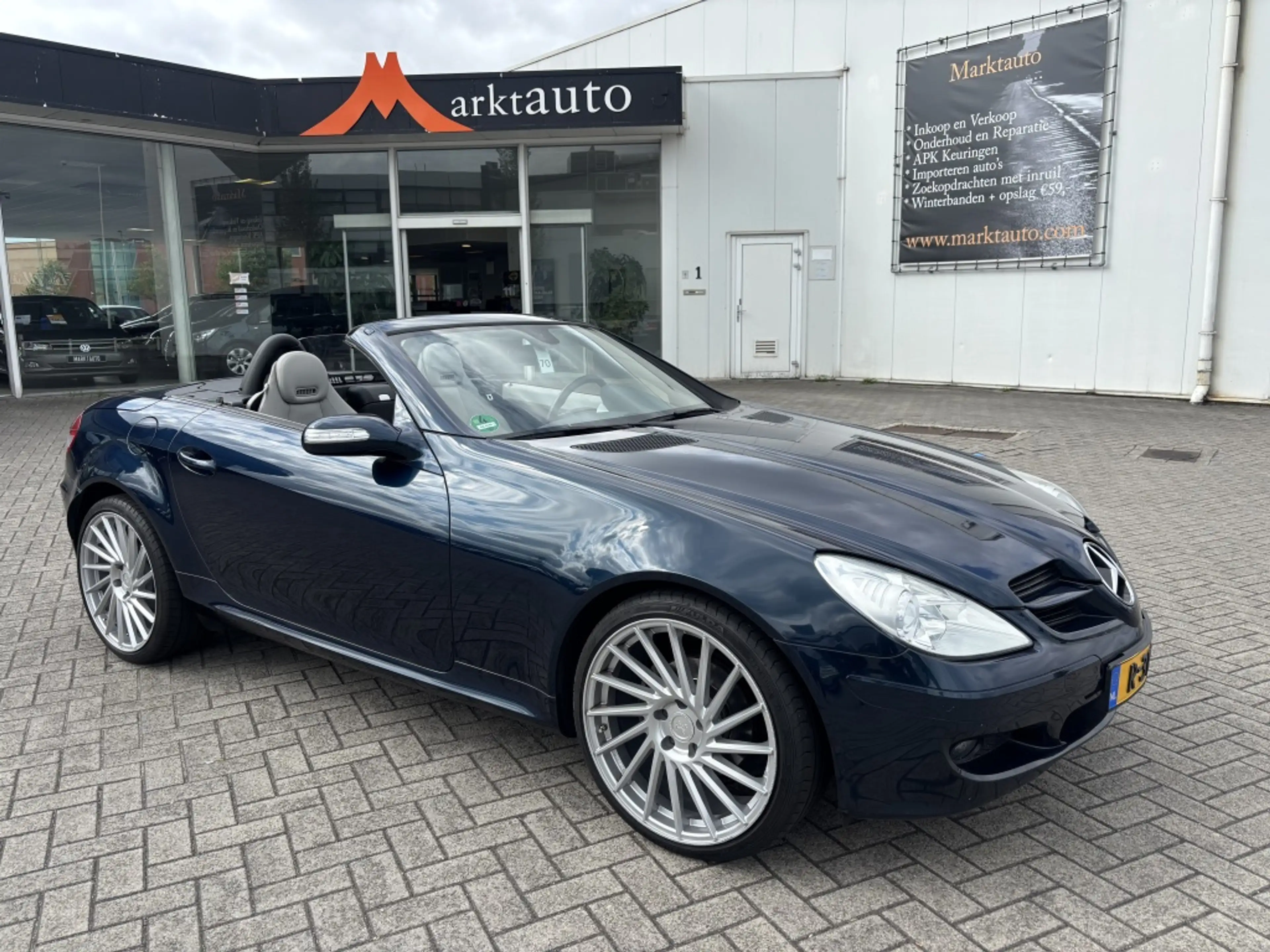 Mercedes-Benz SLK 200 K. Cruise Leder Stoelverwarming Parkeersensoren