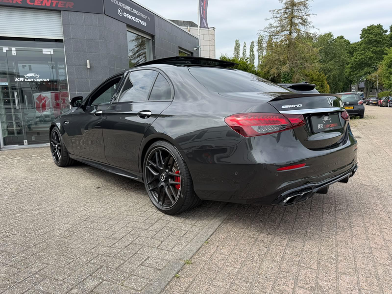 Mercedes-Benz E 63 AMG S 4MATIC+ PANO-HUD-360-MULTI BEAM — photo 6