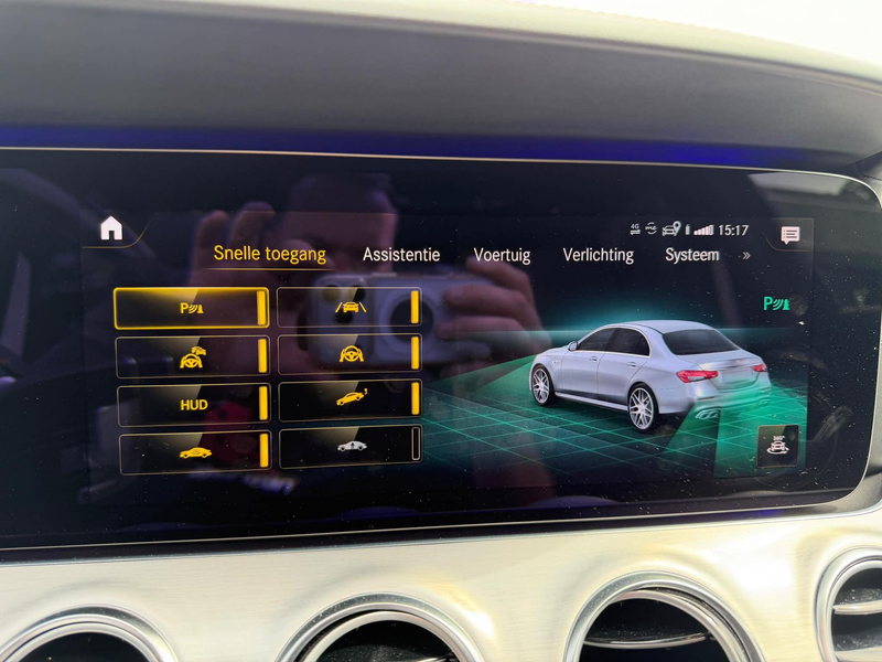 Mercedes-Benz E 63 AMG S 4MATIC+ PANO-HUD-360-MULTI BEAM — photo 14