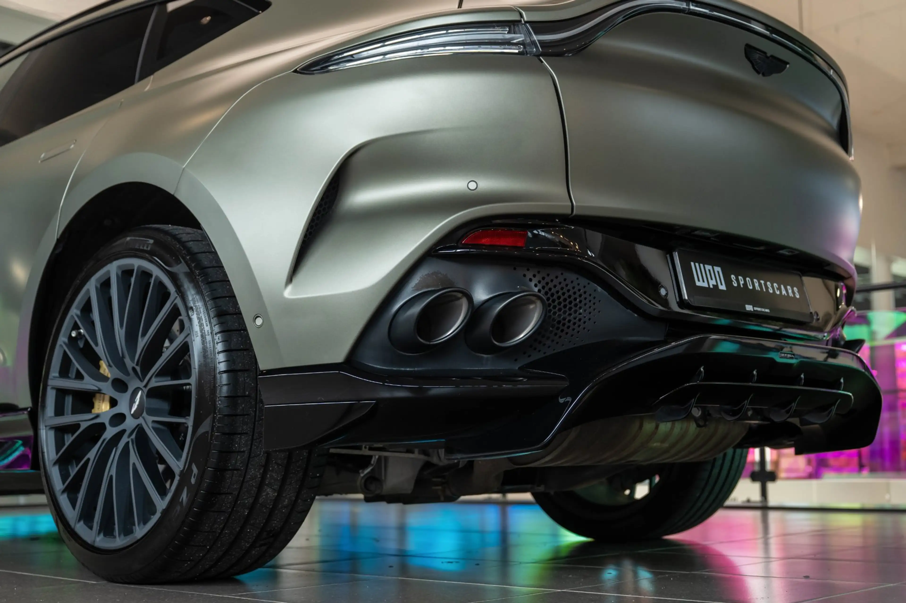 Aston Martin DBX 4.0 V8 707 — photo 14