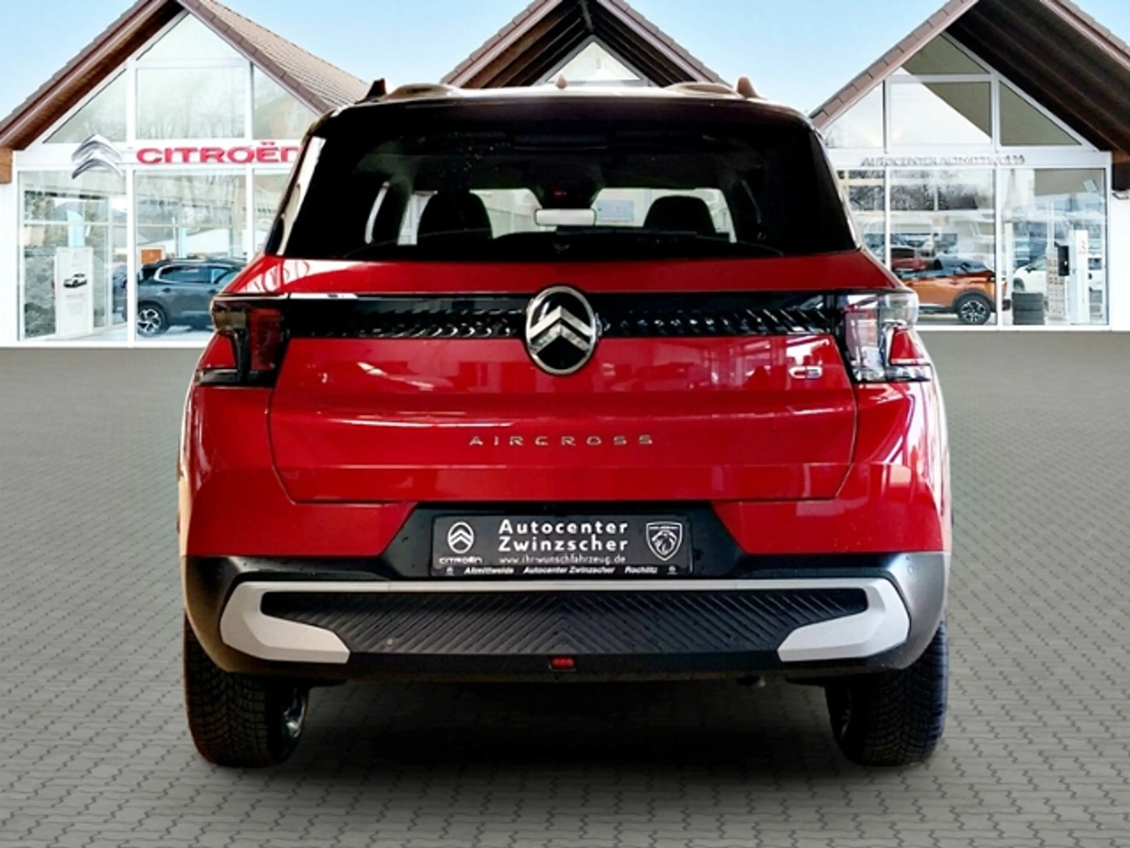 Citroen C3 Aircross Hybrid 145 PLUS — photo 3