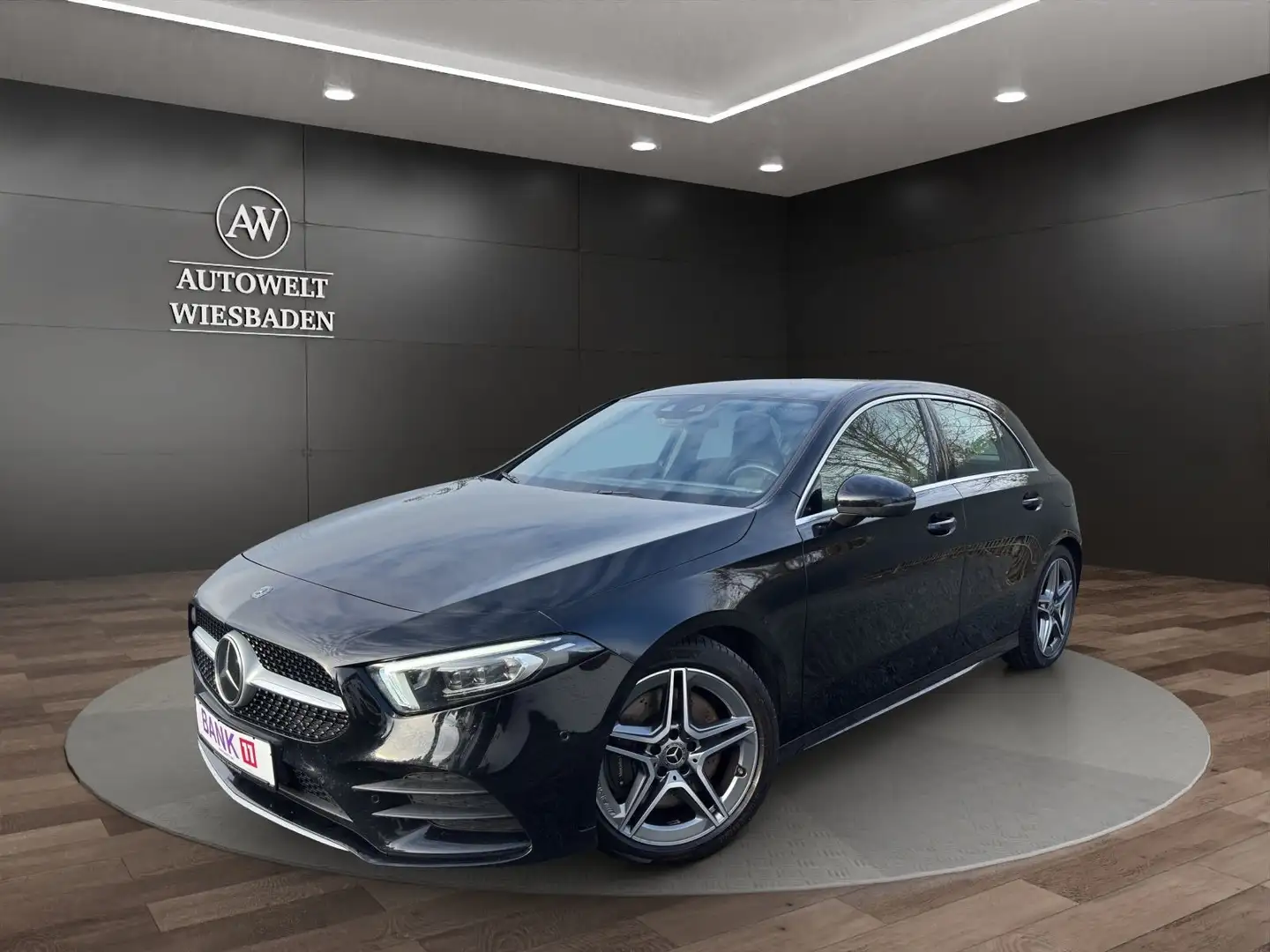 Mercedes-Benz A 250 4Matic | AMG | HUD | Multibeam | Noir - 1