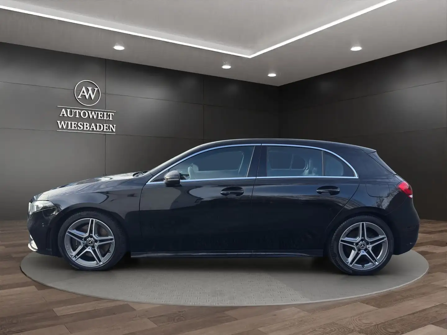 Mercedes-Benz A 250 4Matic | AMG | HUD | Multibeam | Noir - 2