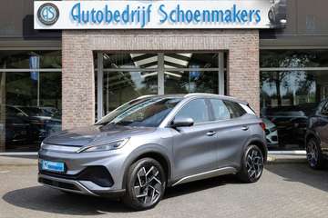 Design 60 kWh PANO 360-CAMERA ADAPTIVE-CRUISE LEER