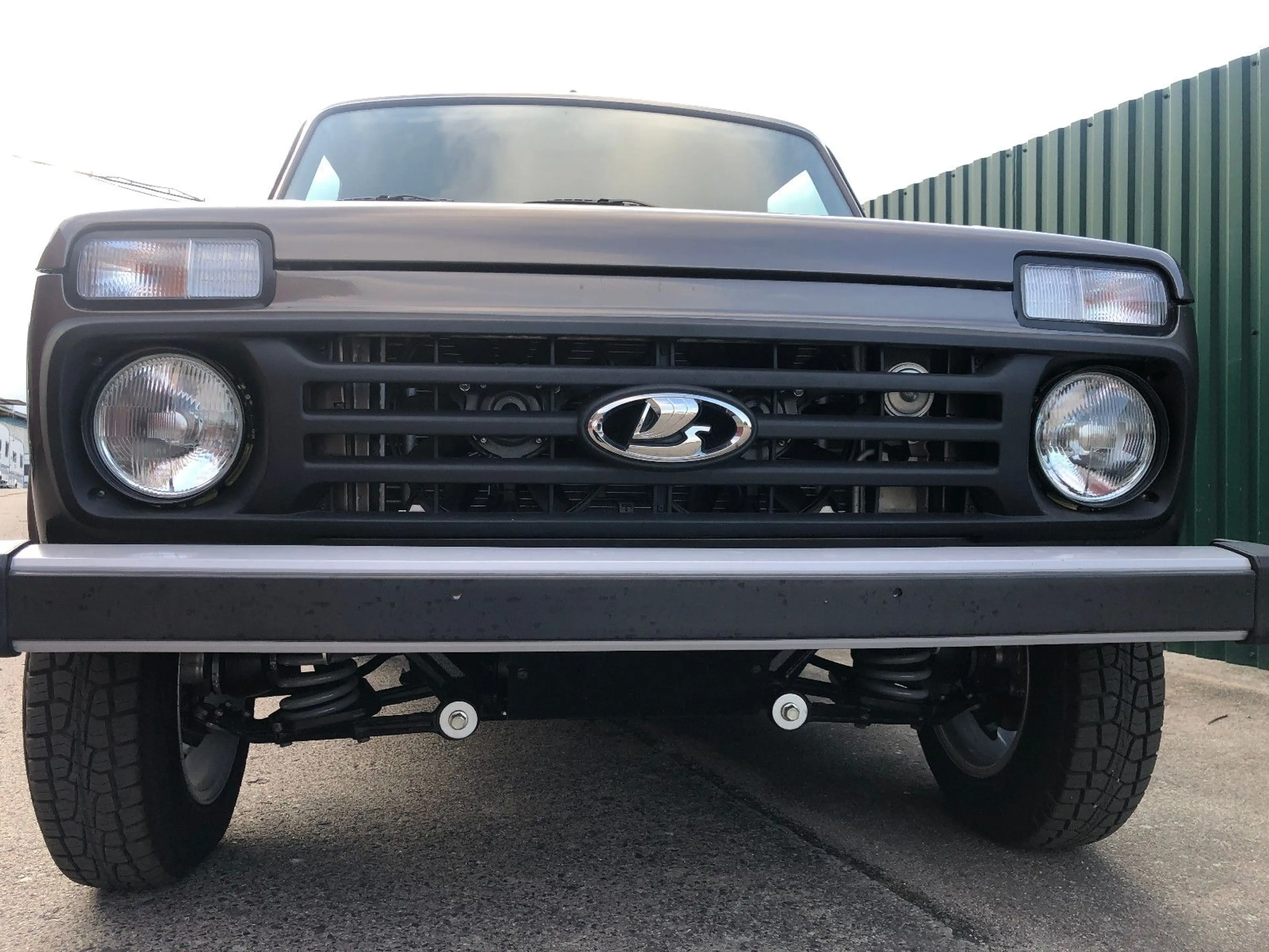 Lada Niva "PREMIUM PLUS" KLIMA/ AET- Kollektion 2026! — photo 3