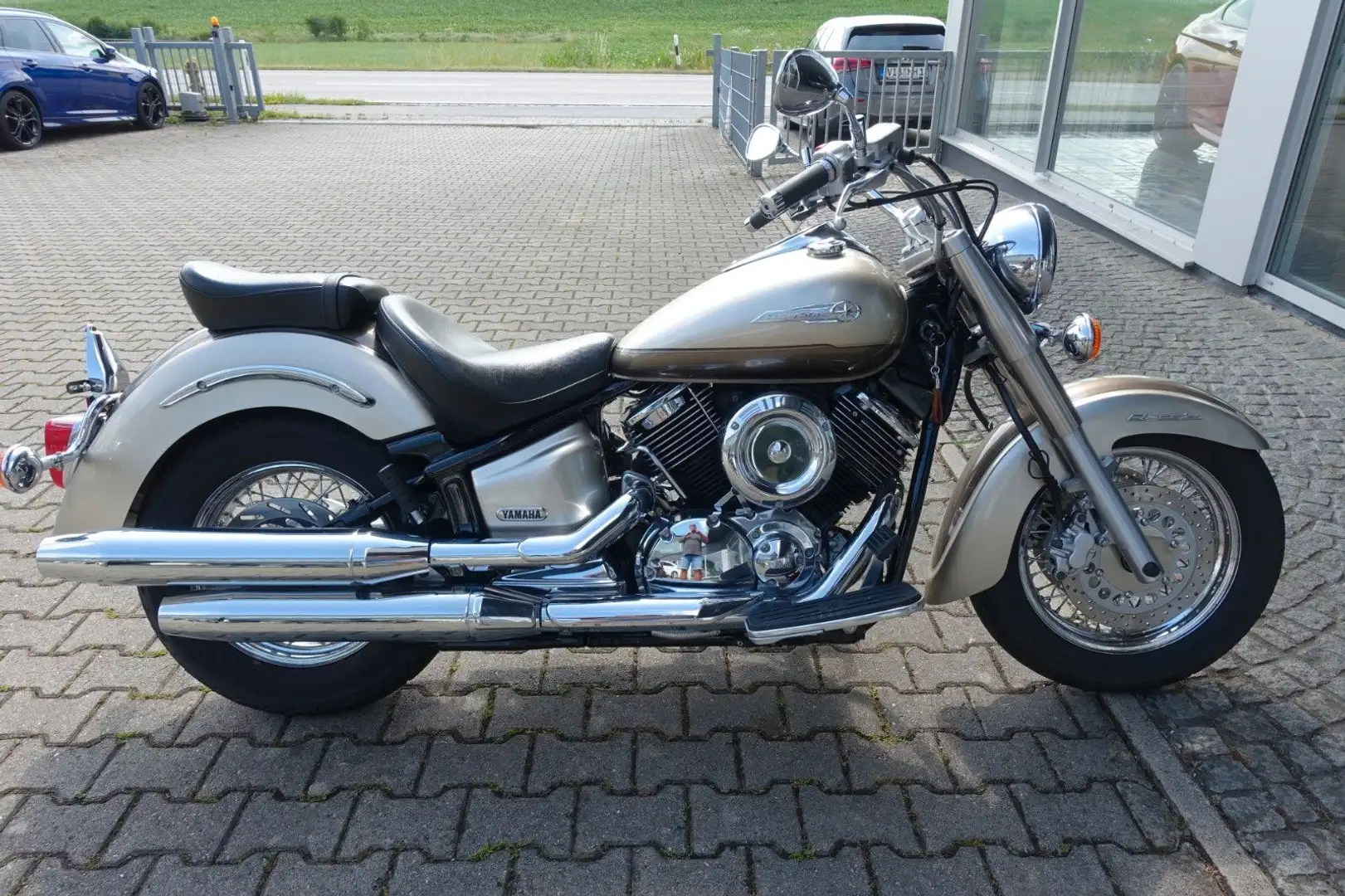 Yamaha DragStar 1100 Classic Золотистый - 2