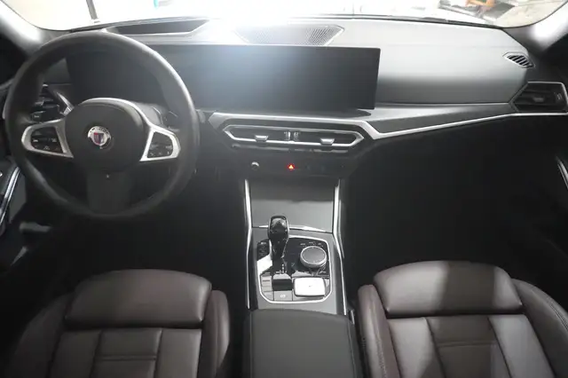 Alpina B3 Touring SWITCH-TRONIC Ansicht 11