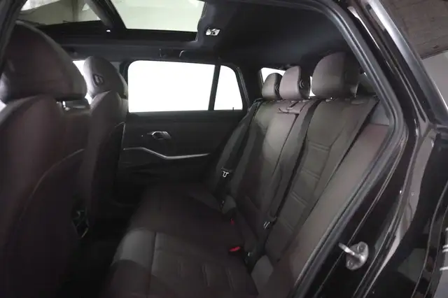 Alpina B3 Touring SWITCH-TRONIC Ansicht 9