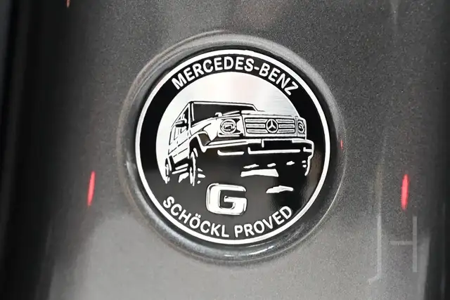 Mercedes-Benz G 500