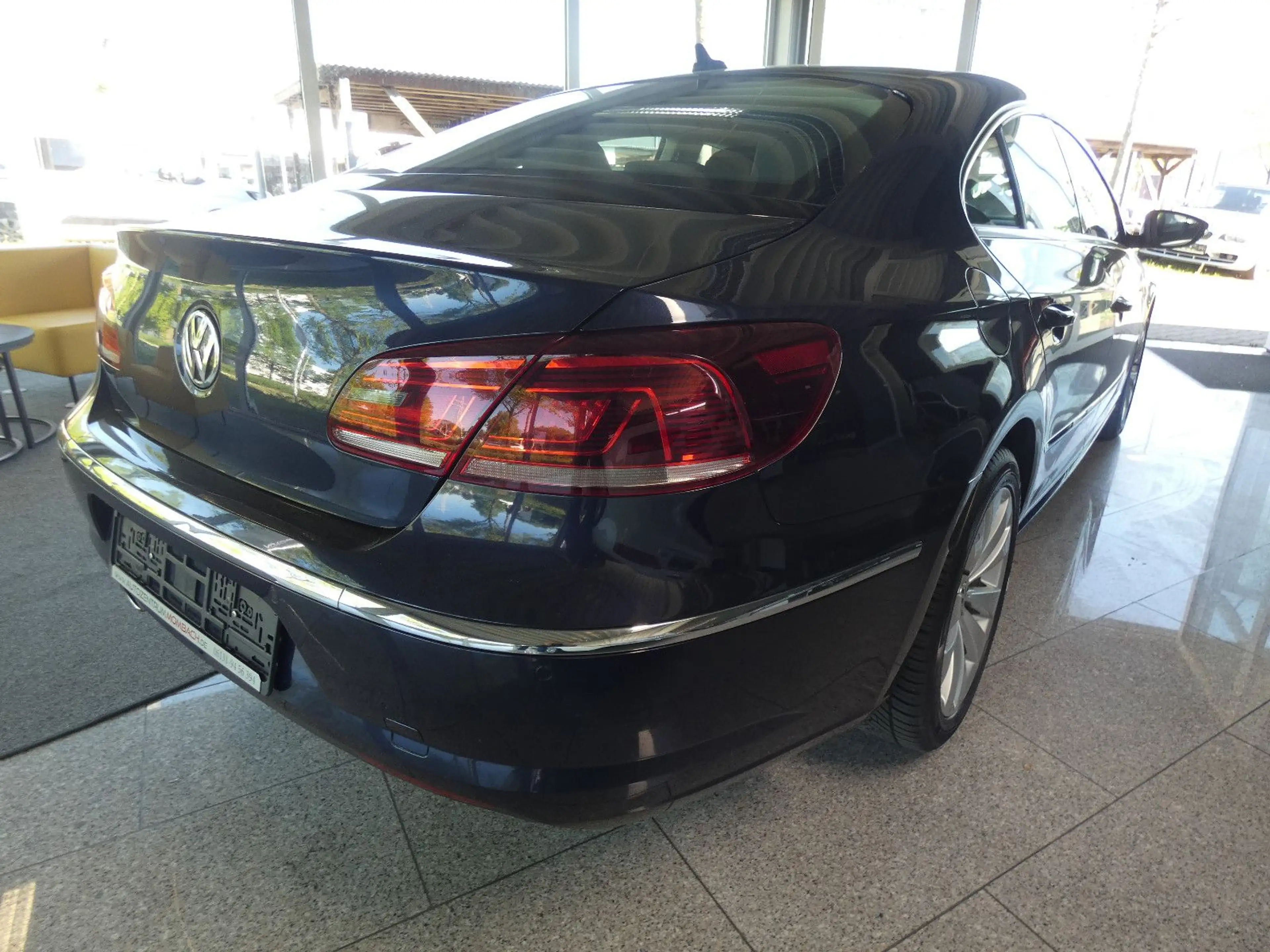 Volkswagen CC Basis — photo 7