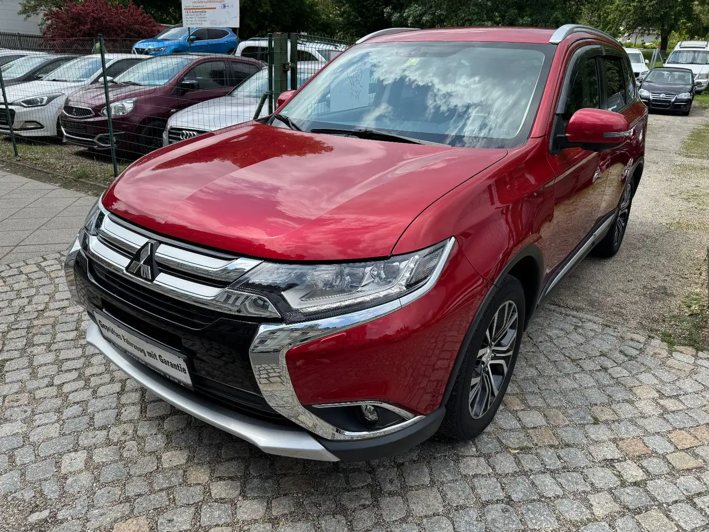 Mitsubishi Outlander 4WD Kamera360° el. Heckklappe Tempomat - 1