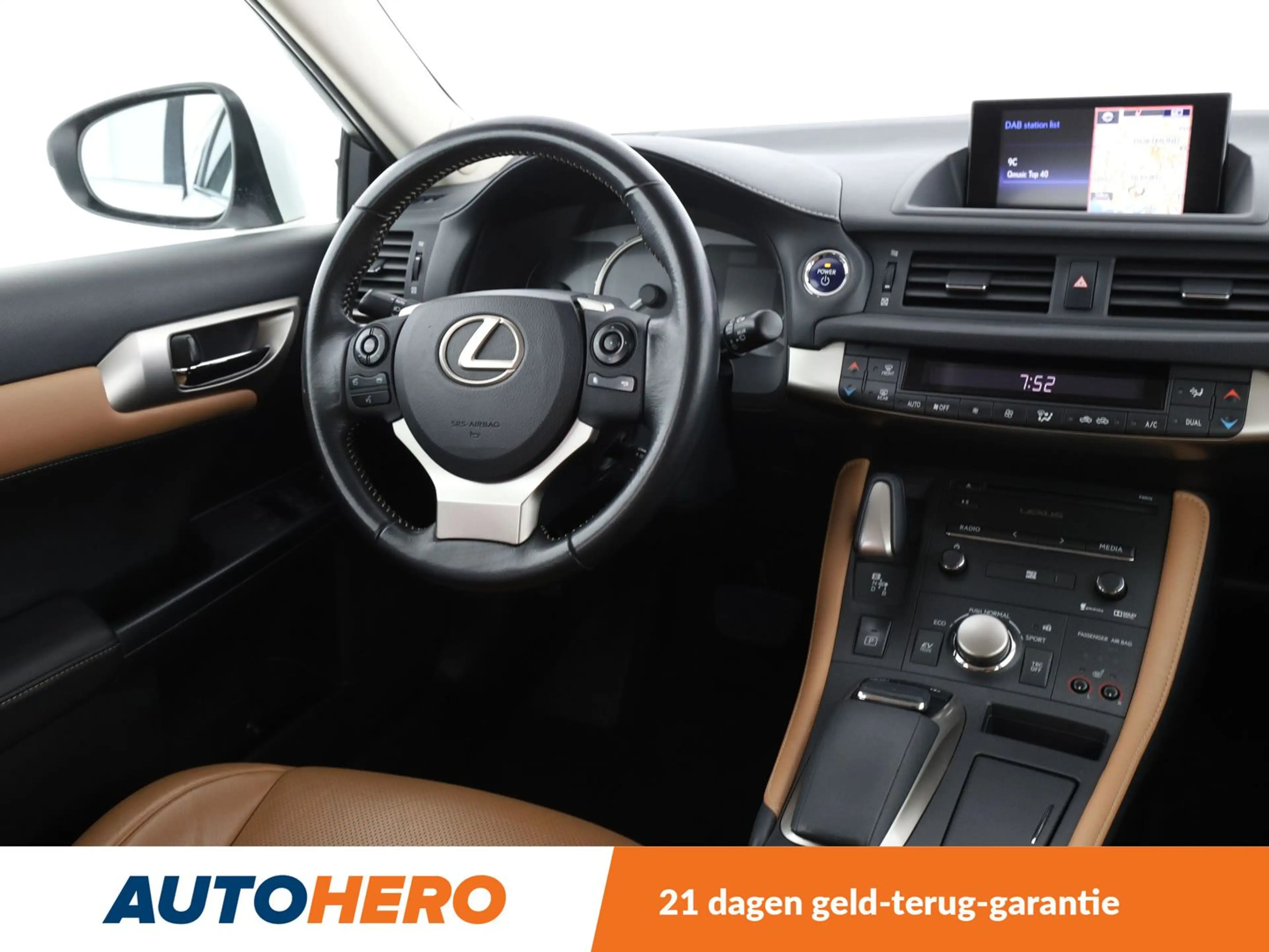 Lexus CT 200h CT 200h — photo 13