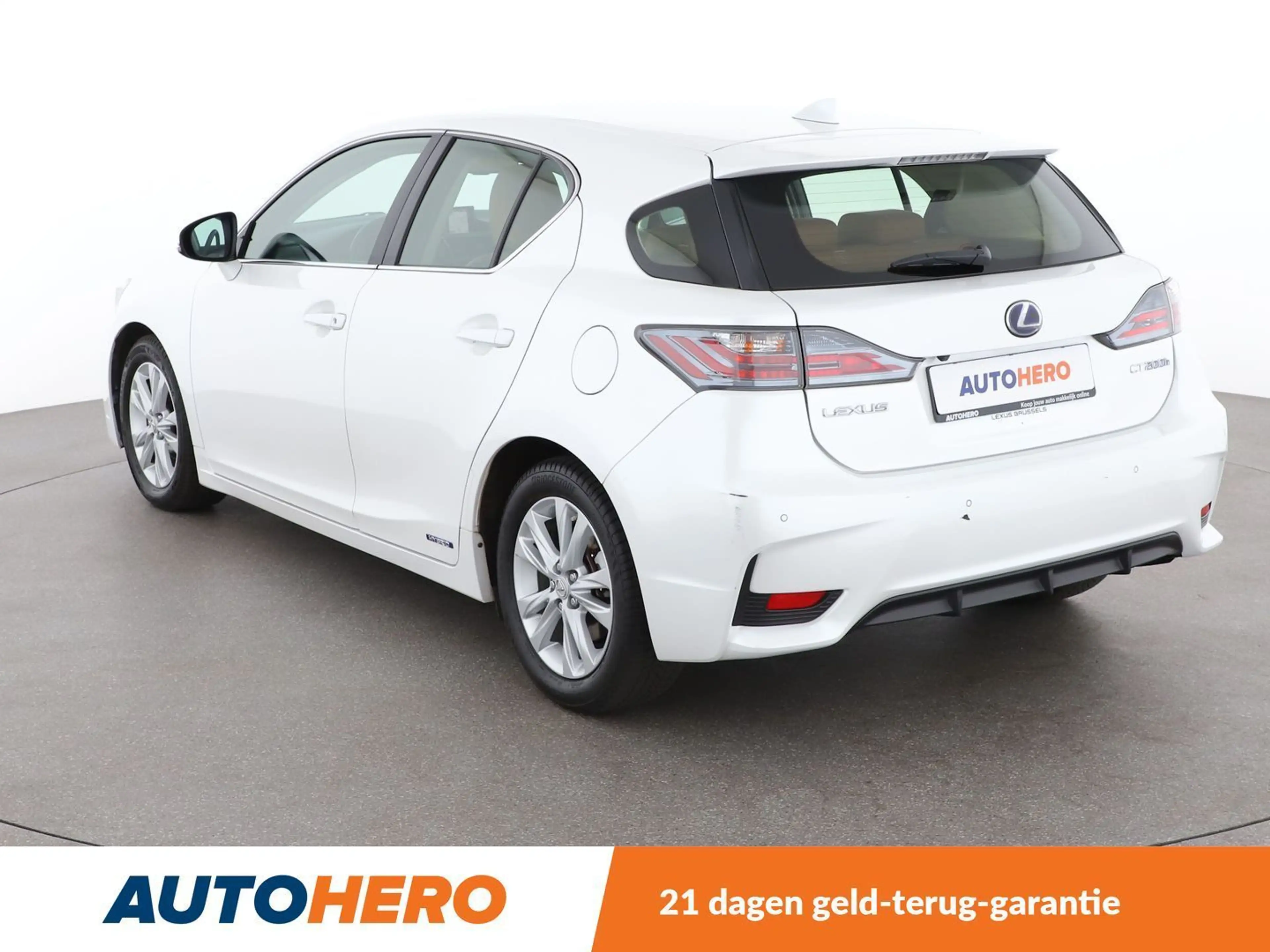 Lexus CT 200h CT 200h — photo 4