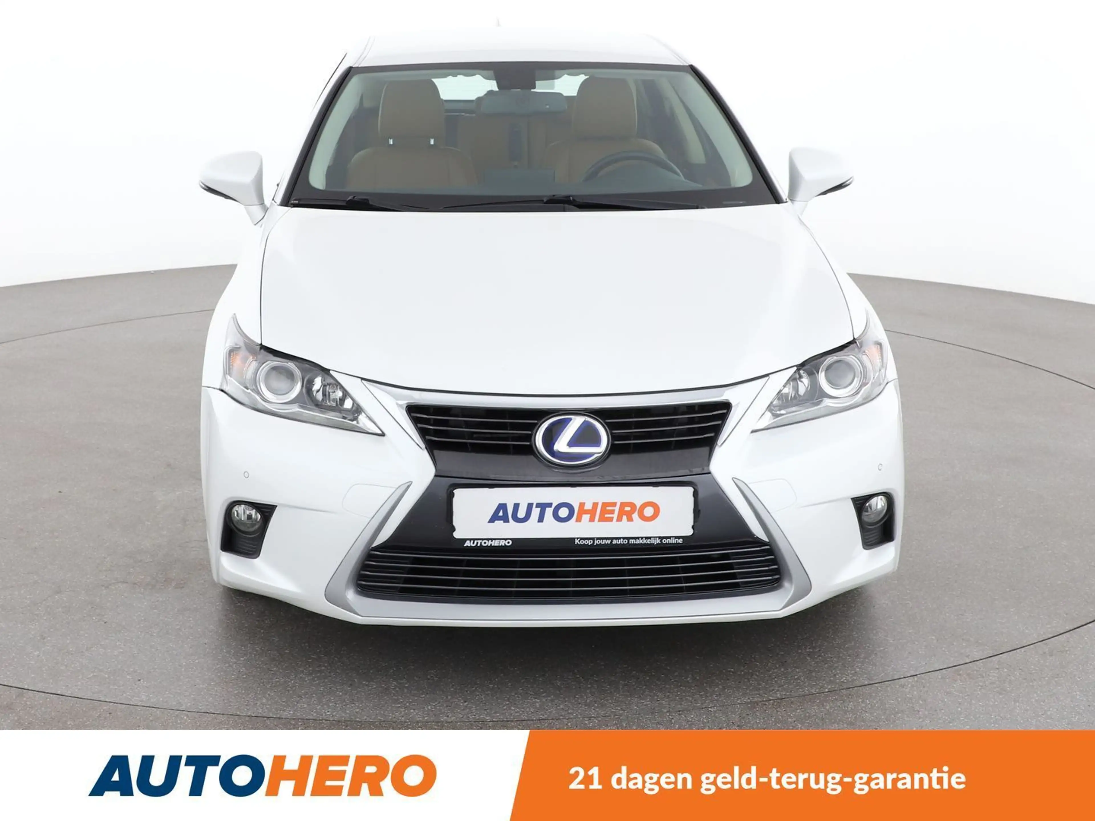 Lexus CT 200h CT 200h — photo 9
