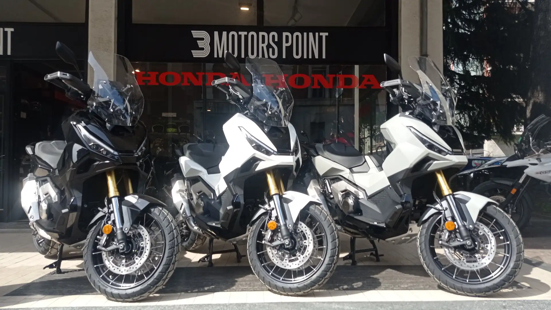 Honda X-ADV MY25 - 1