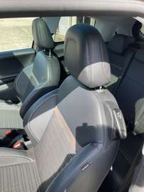 Bild 10 Peugeot 208 Allure