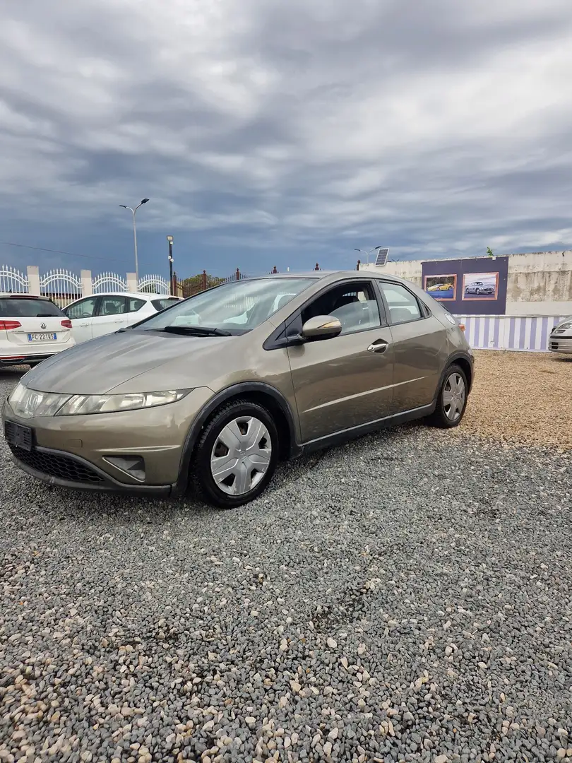 Honda Civic 5p 1.4 i-dsi Comfort LE - 1