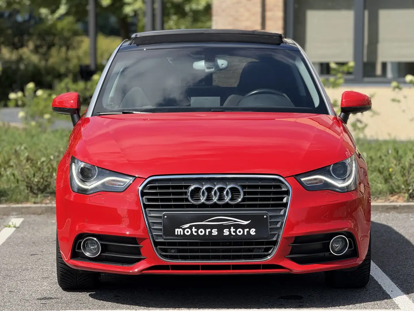 Audi A1 A1 1.2 TFSI//TOIT PANORAMIQUE//64000 KM Rojo - 1