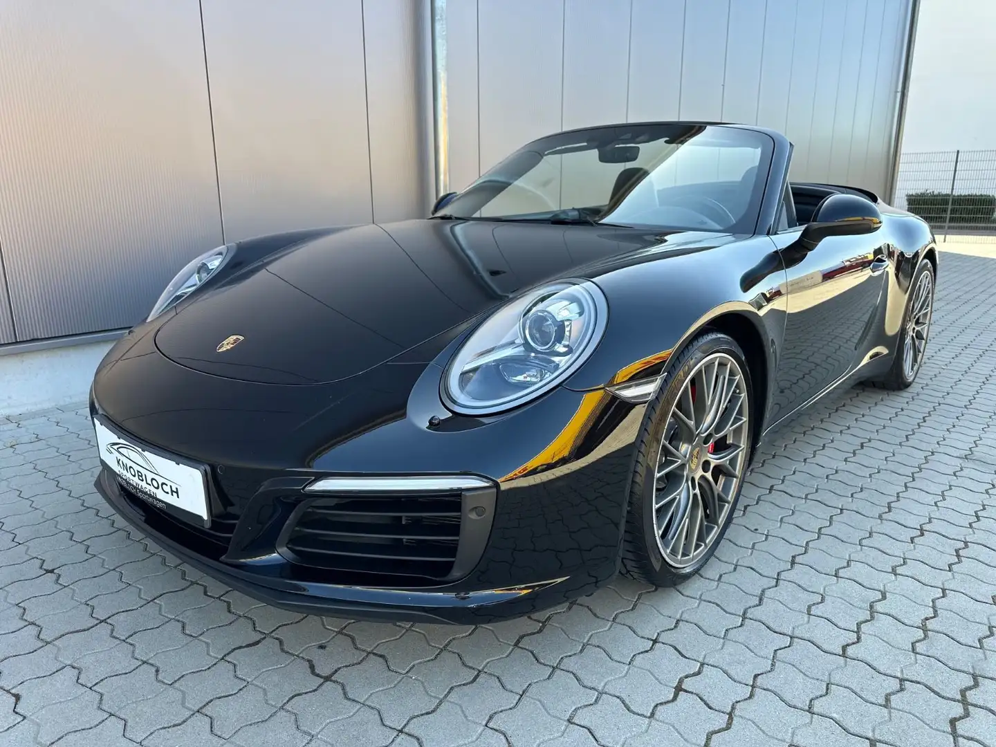 Porsche 991 911 Carrera S Cabrio Sportabga, Approved, Chrono Schwarz - 1
