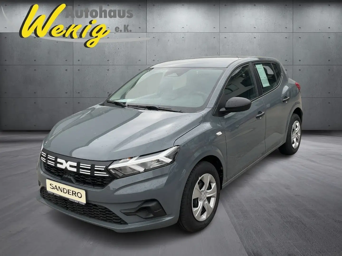 Dacia Sandero Essential TCe 90 Gris - 1