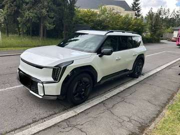EV9 99,8-kWh AWD GT-line Launch Edition
