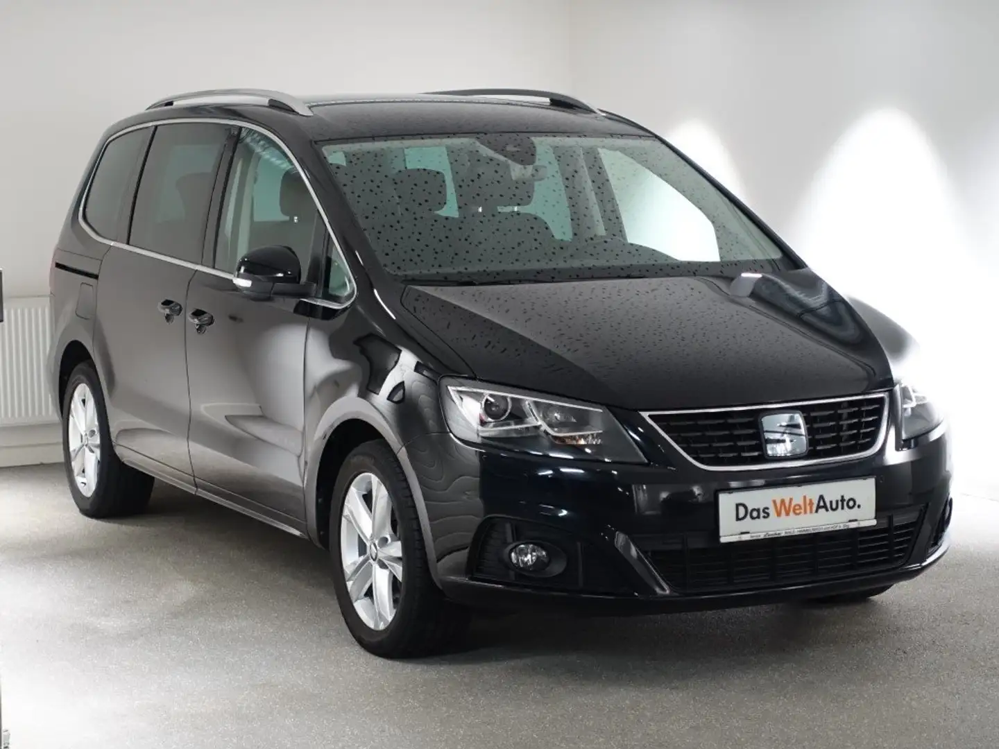 SEAT Alhambra Xcellence TSI DSG, 2022 Schwarz - 1