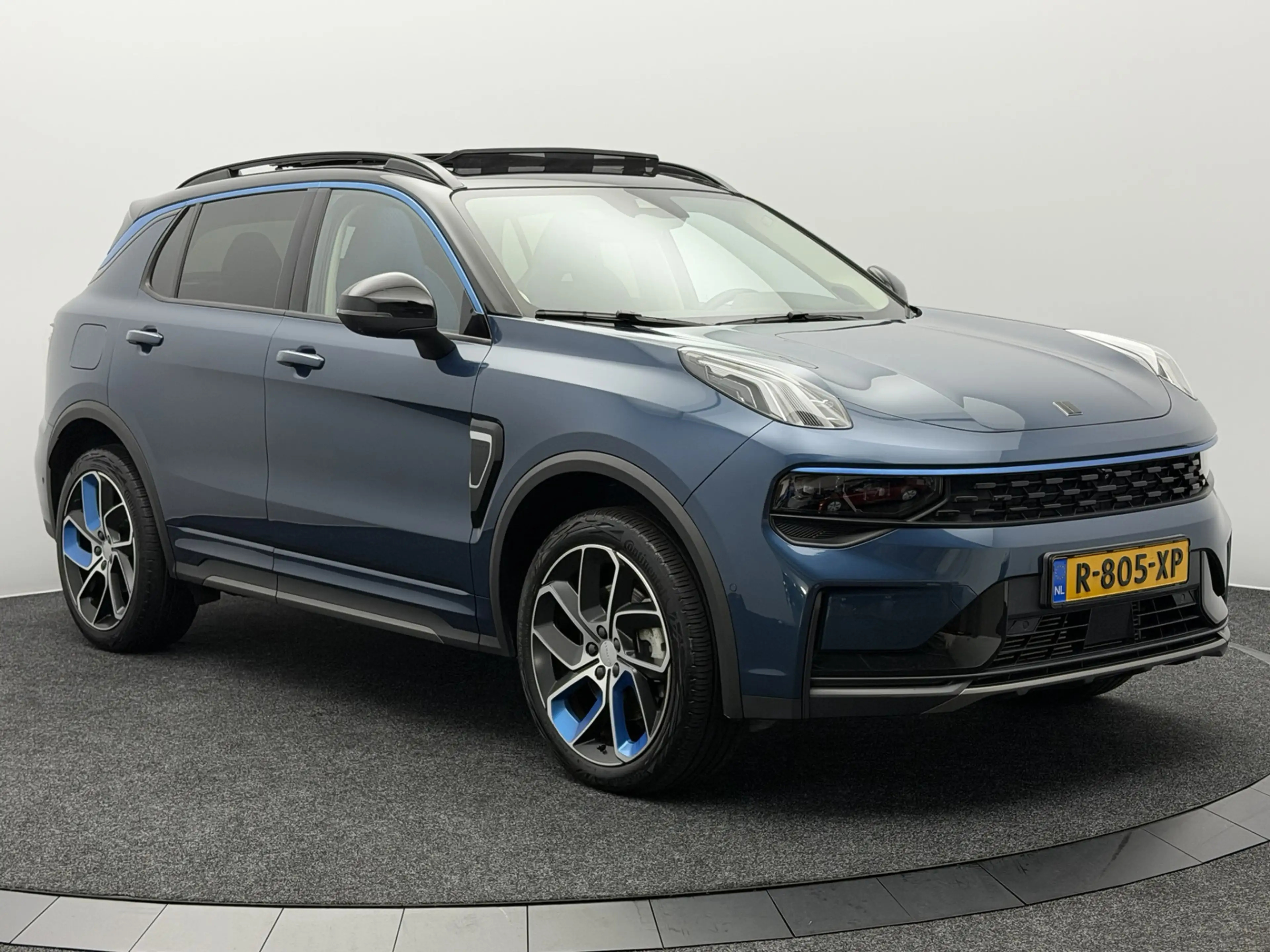 Lynk & Co 01 1.5 Plug-in Hybrid 262PK | Trekhaak | Origineel NL — photo 3