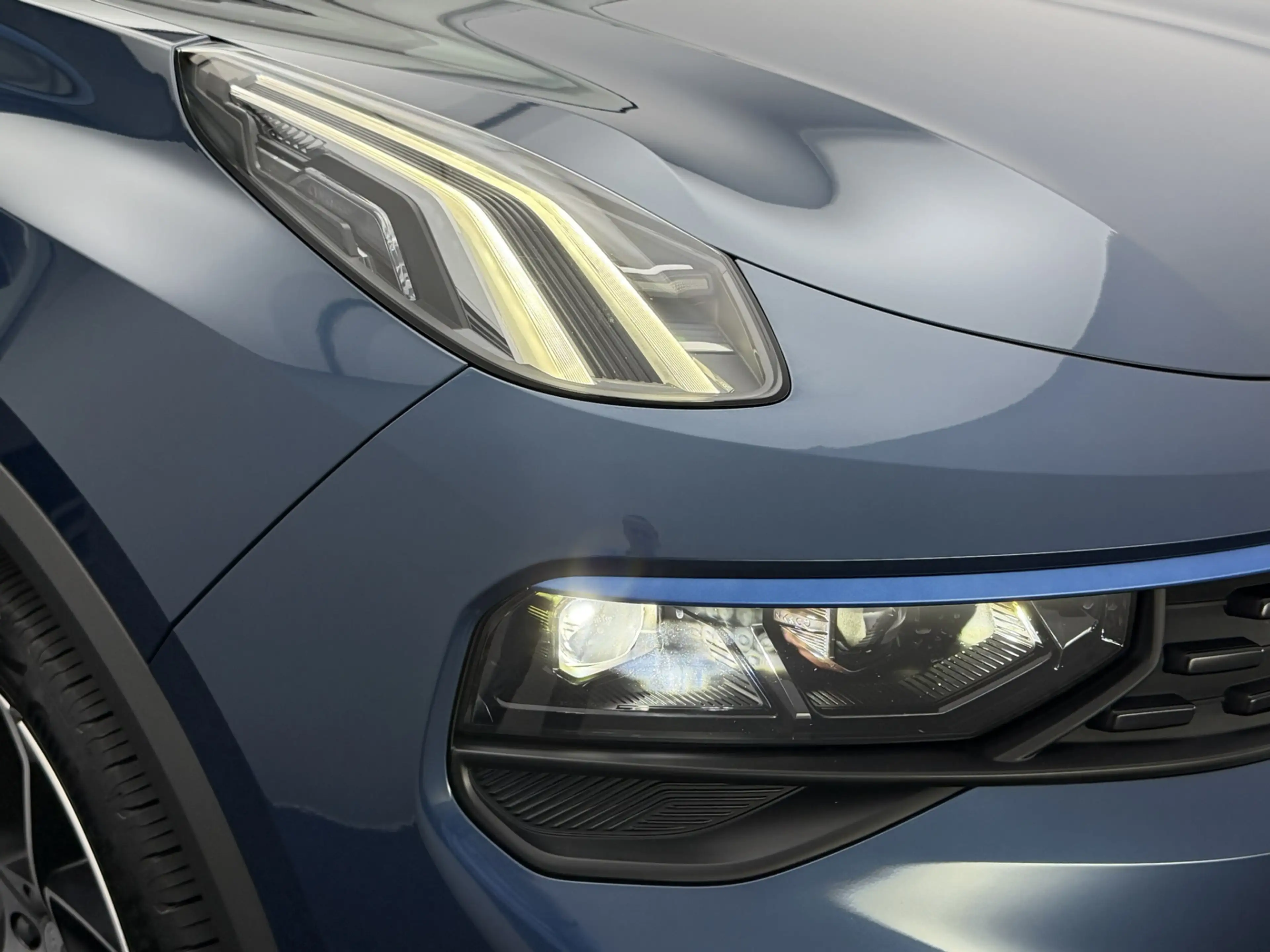 Lynk & Co 01 1.5 Plug-in Hybrid 262PK | Trekhaak | Origineel NL — photo 22