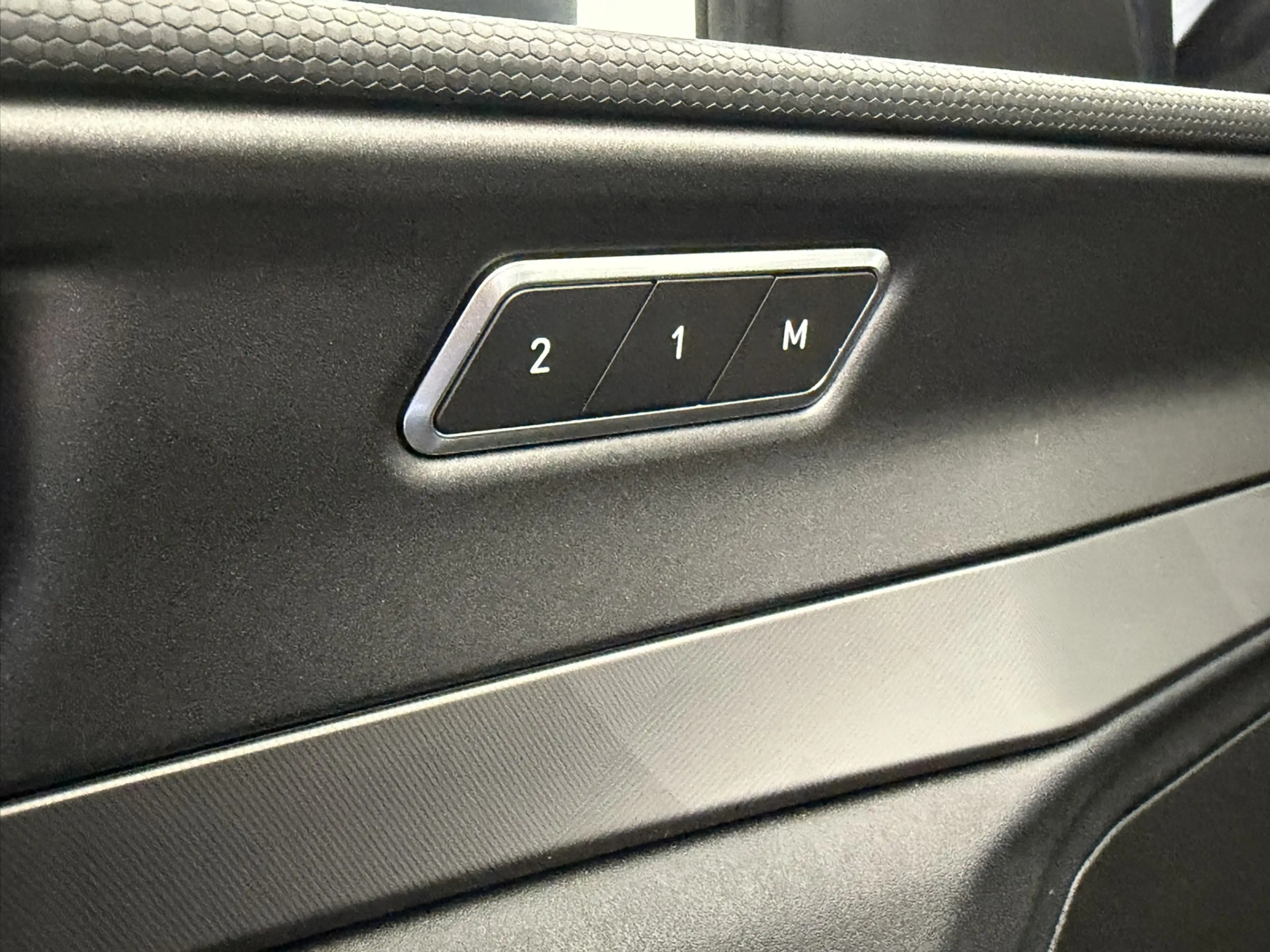 Lynk & Co 01 1.5 Plug-in Hybrid 262PK | Trekhaak | Origineel NL — photo 14