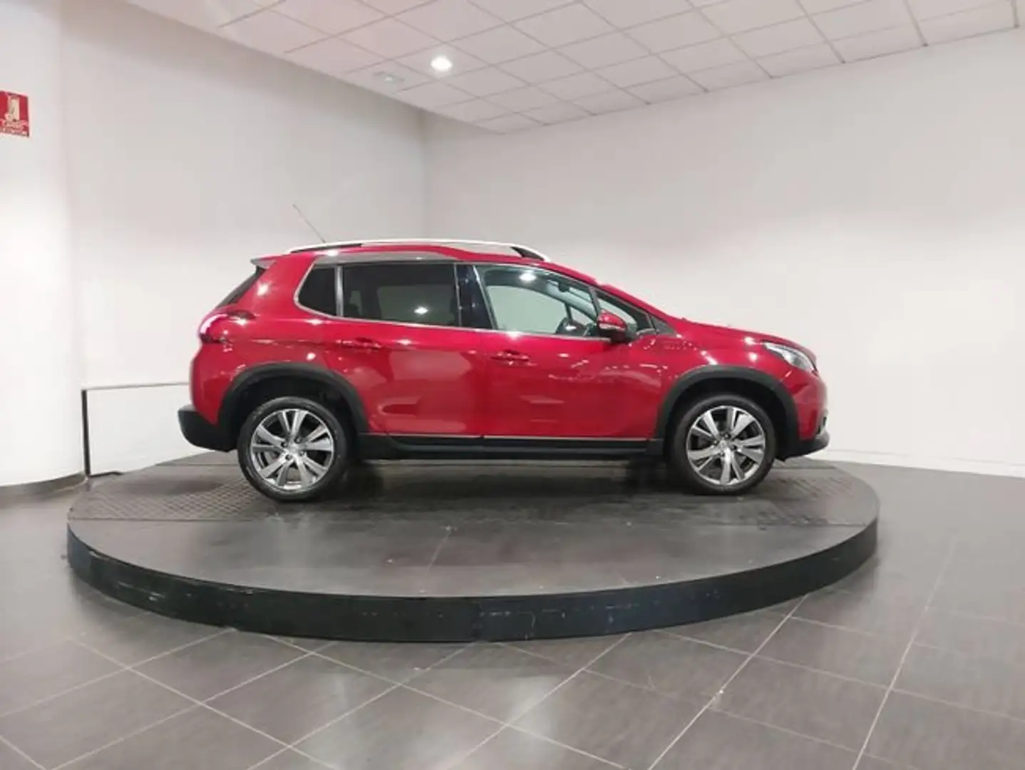 Peugeot 2008 1.2 PureTech S&S Allure 130 Burdeos - 2