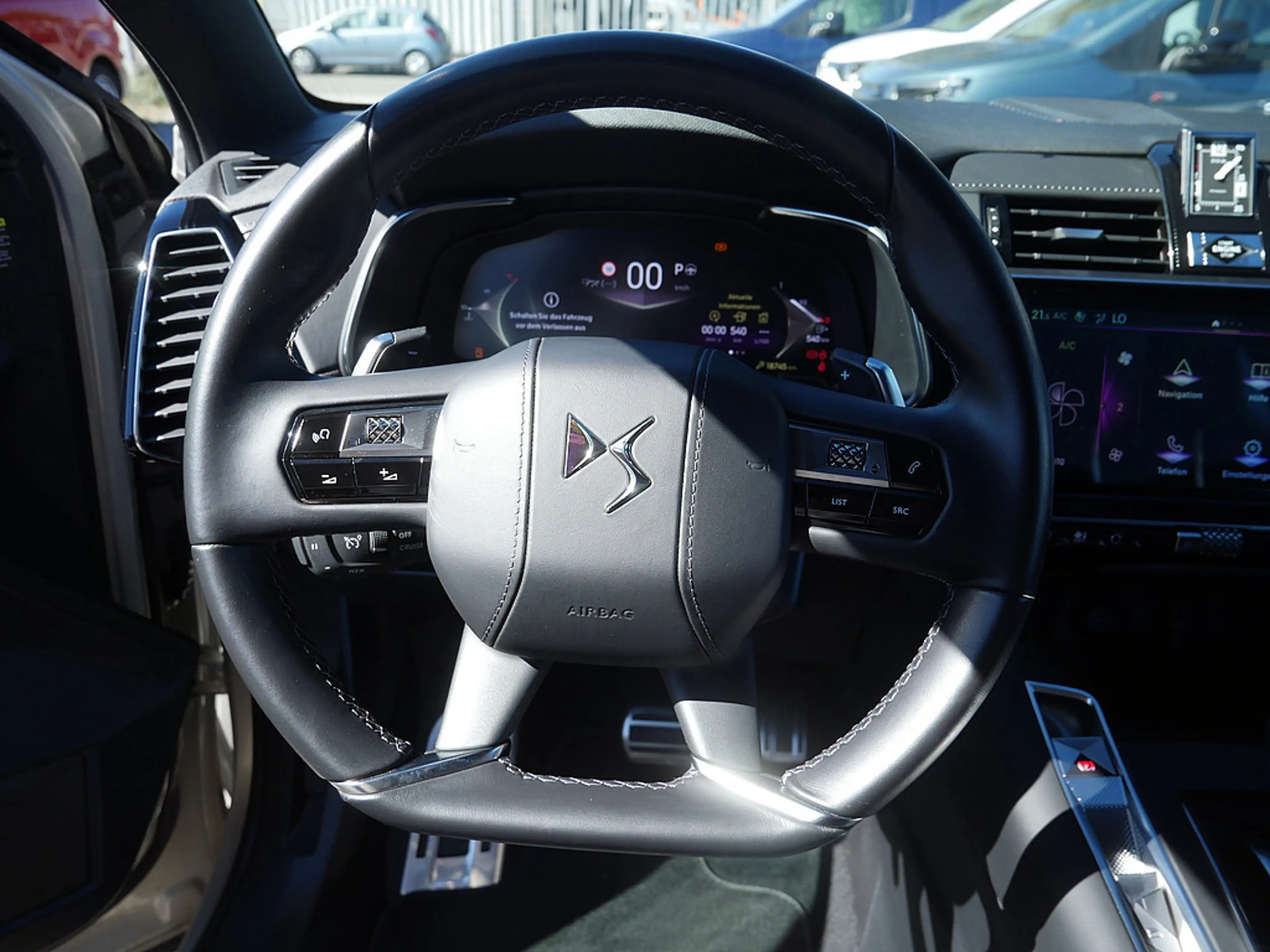 DS Automobiles DS 7 Crossback Opera BlueHDi 130 ACC LED PANO — photo 13