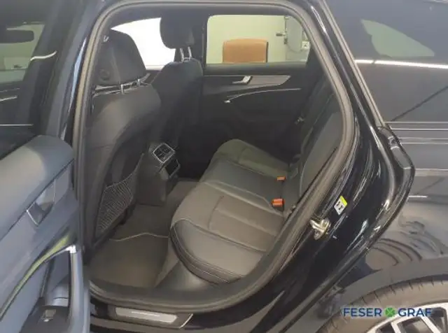 Audi A6 view 10