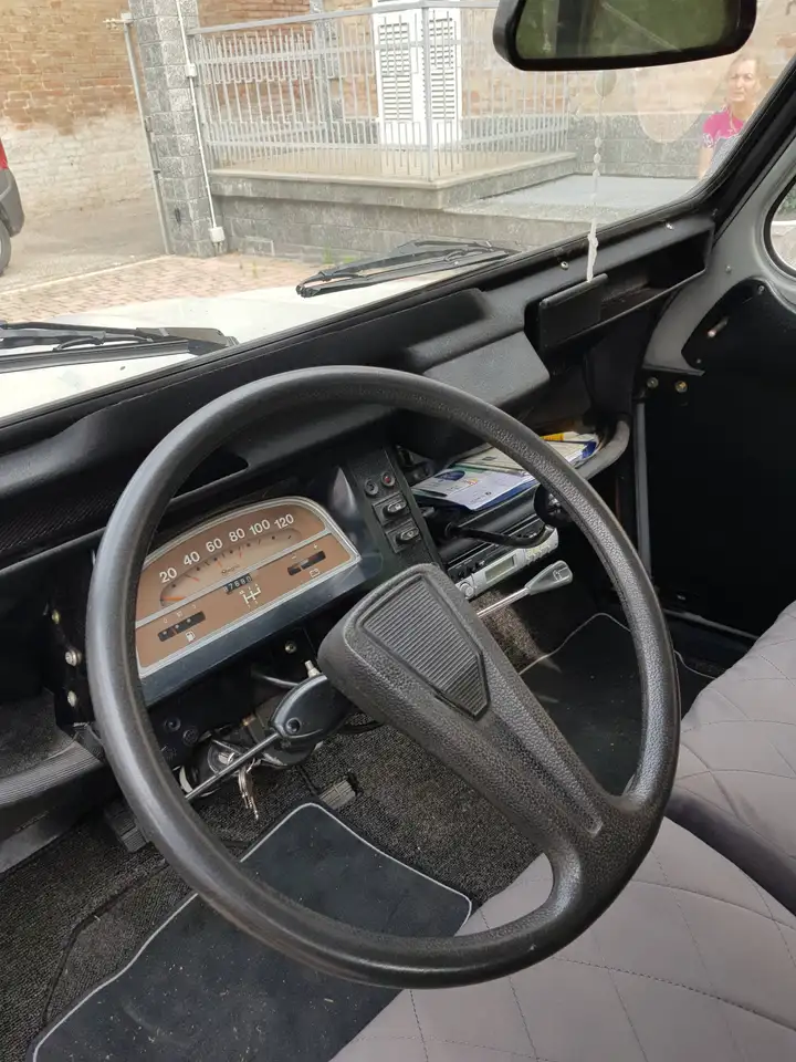Citroen 2CV6 0.6 Charleston, foto 6