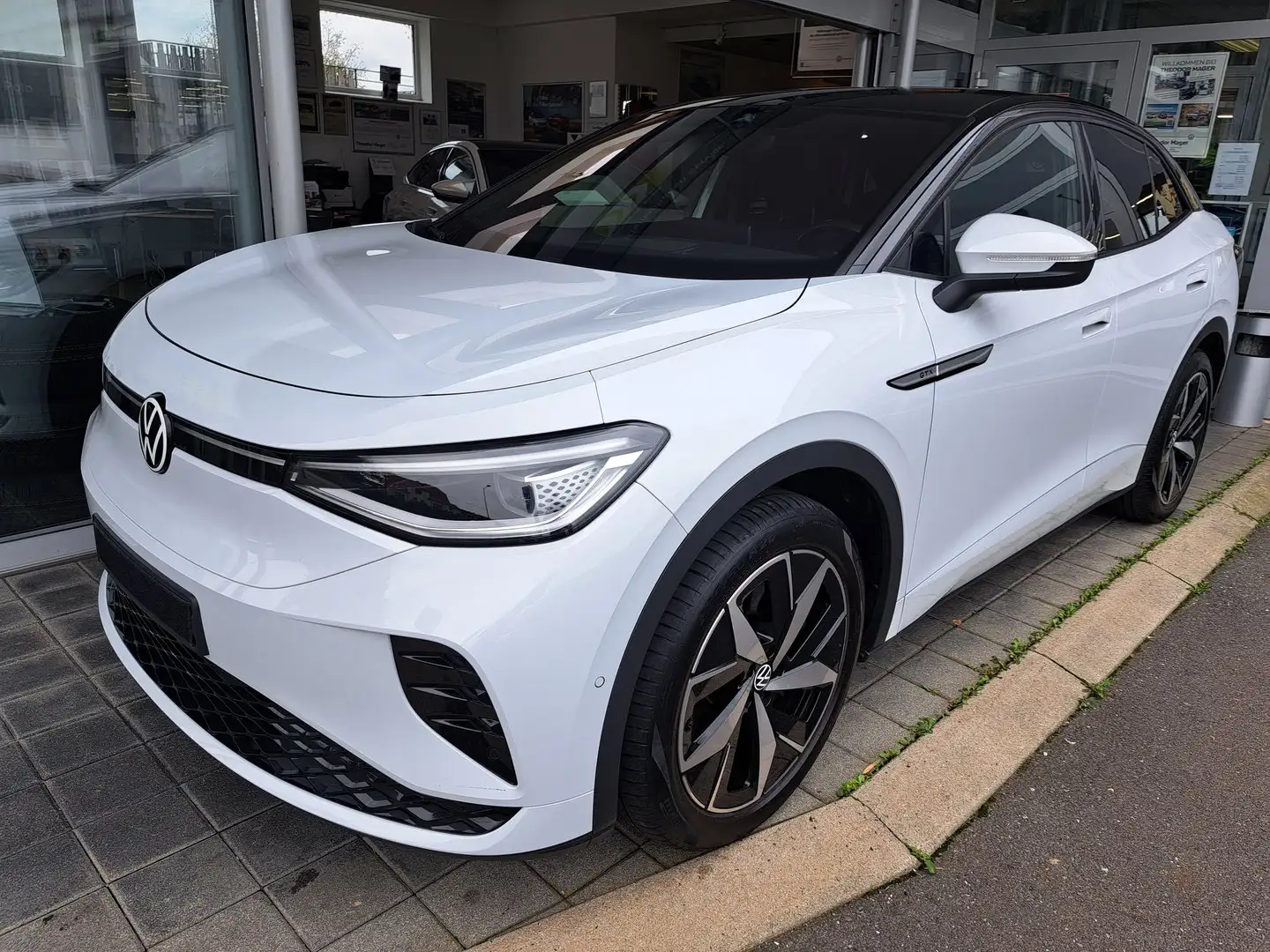 Volkswagen ID.5 GTX 4MOTION 220 kW Weiß - 1