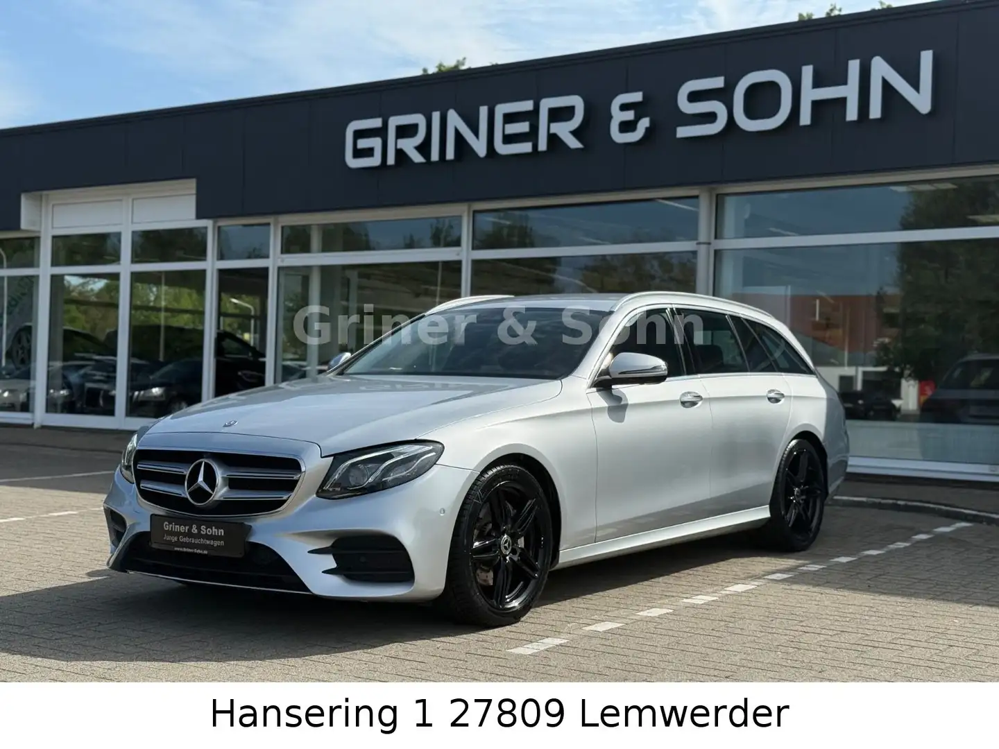 Mercedes-Benz E 220 d T-Modell,AMG,19-Zoll,Widescreen,360,T-Win Silber - 1