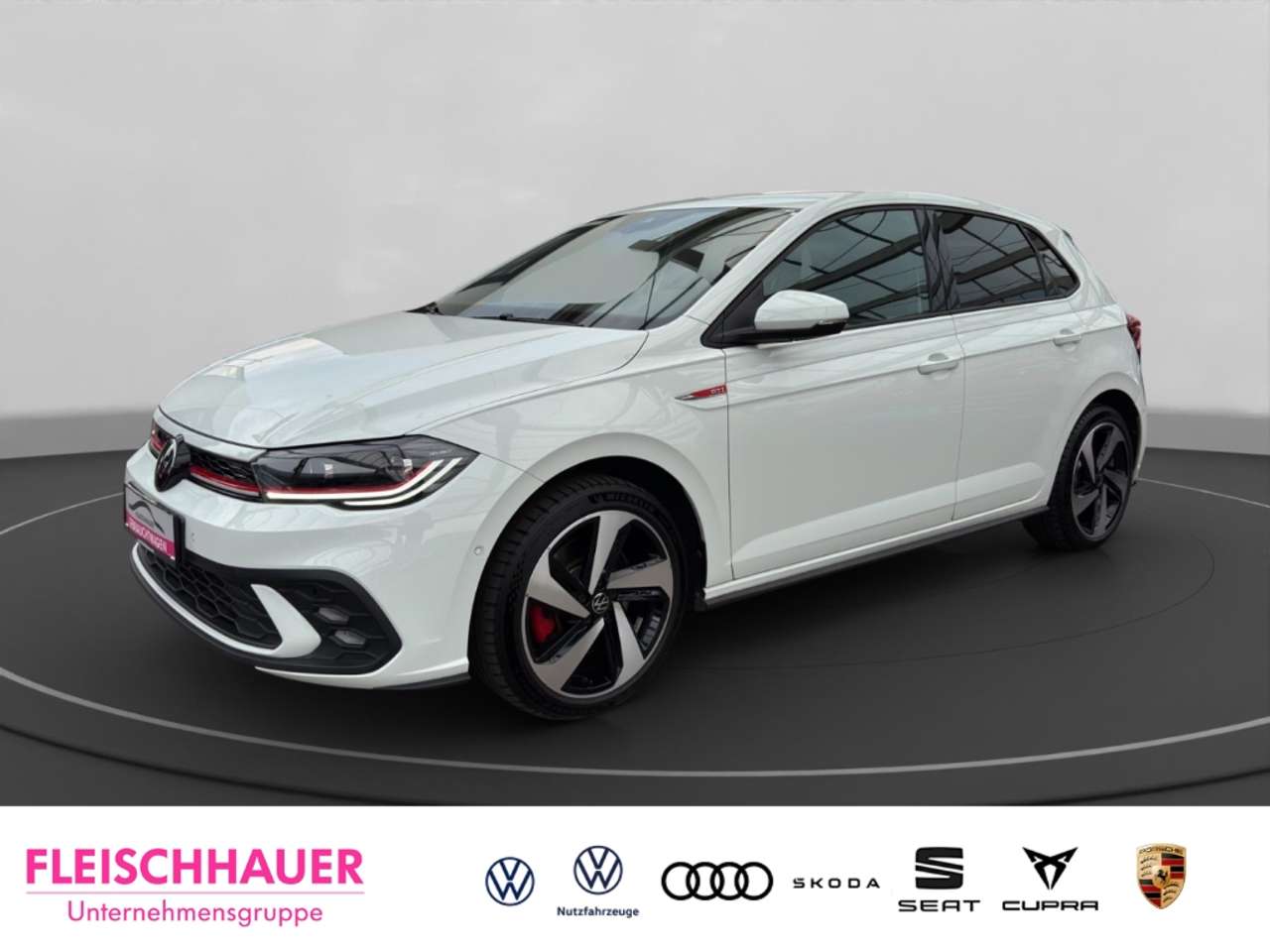 Volkswagen Polo 2024 — VI GTI 2.0 TSI Matrix+ACC+App-connect+Parklenk